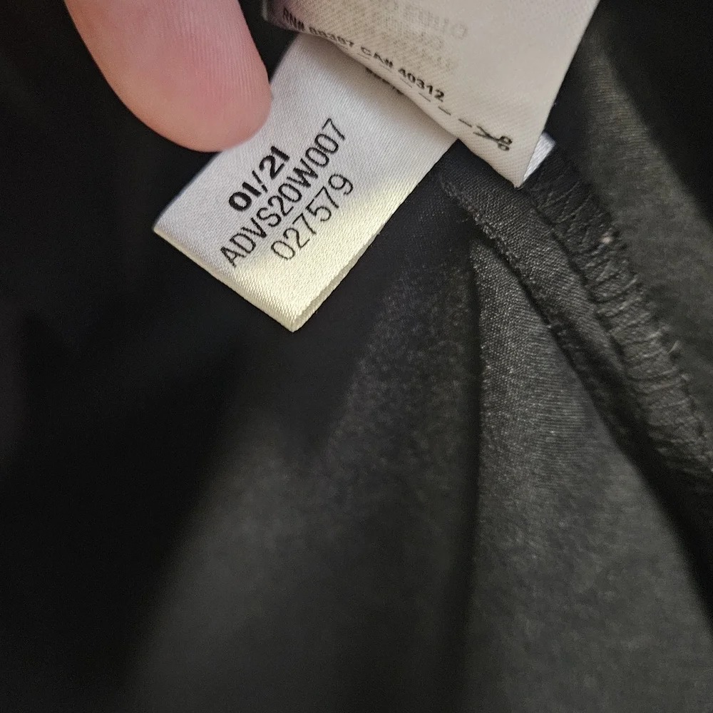 NWT Adidas Woman's Black Windbraker  Jacket Size XL